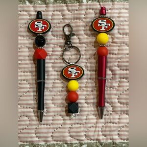 San Francisco 49ers Pen and Keychain Set